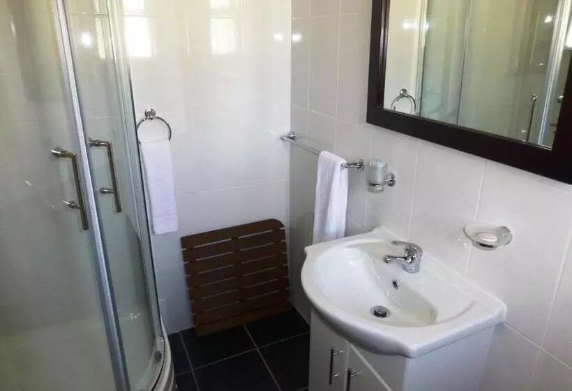 Отель Esplanade