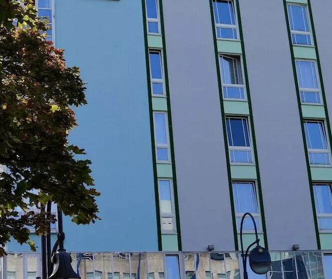 هتل Grand Hostel Berlin Urban