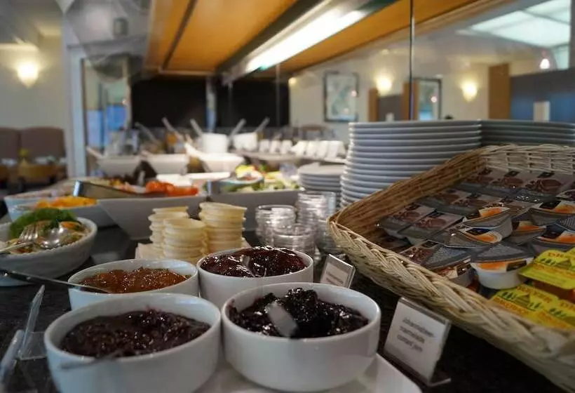 هتل Grand Hostel Berlin Urban