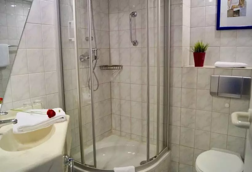 هتل Grand Hostel Berlin Urban