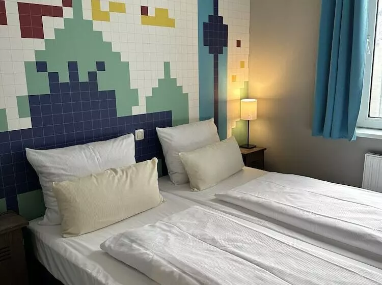 هتل Grand Hostel Berlin Urban