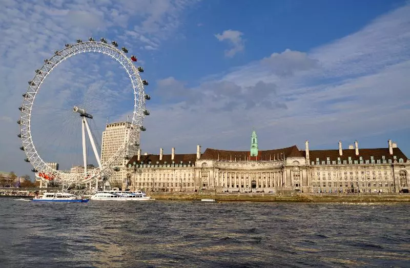 Hotelli Holiday Inn Express London  Vauxhall Nine Elms