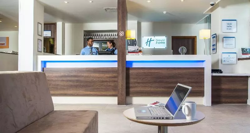 Hotelli Holiday Inn Express London  Vauxhall Nine Elms