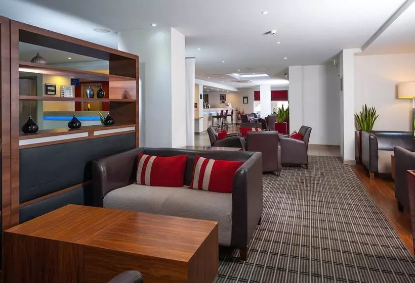 בית מלון כפרי Holiday Inn Express Swindon West, An Ihg