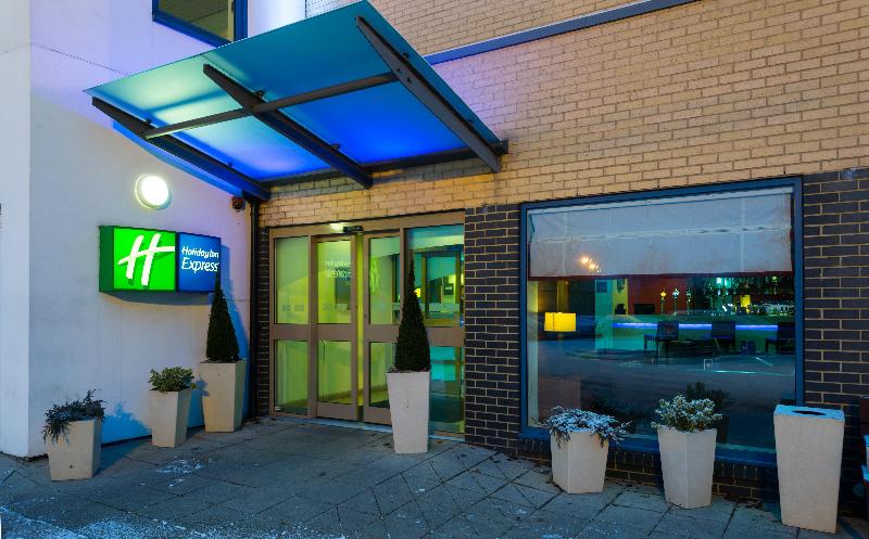 Hotelli Holiday Inn Express Swindon West, An Ihg