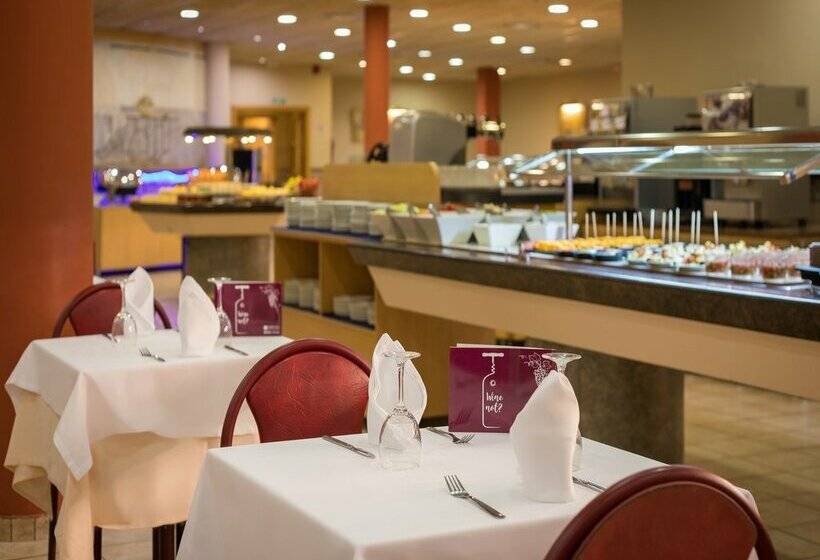 בית מלון כפרי htop Royal Sun Family Suites 4* Sup