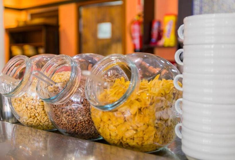 فندق Iris Guadalajara