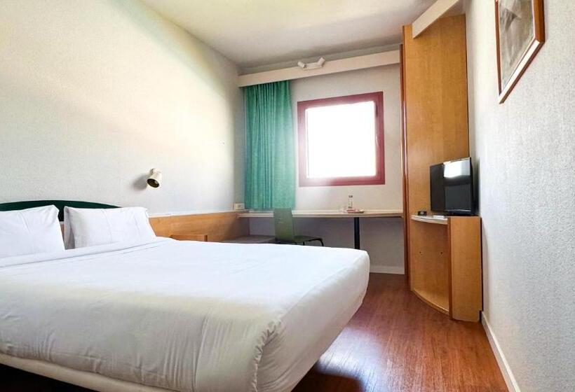 فندق Iris Guadalajara