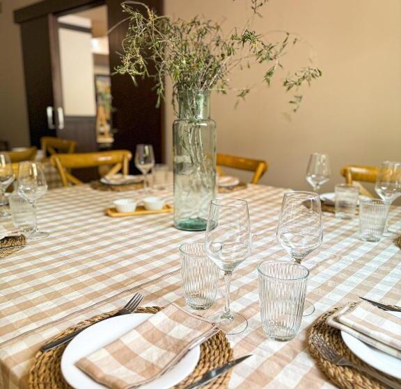 فندق Iris Guadalajara