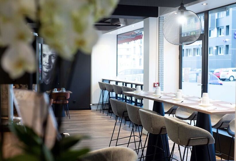 Kyriad Hotel Clermont Ferrand Centre