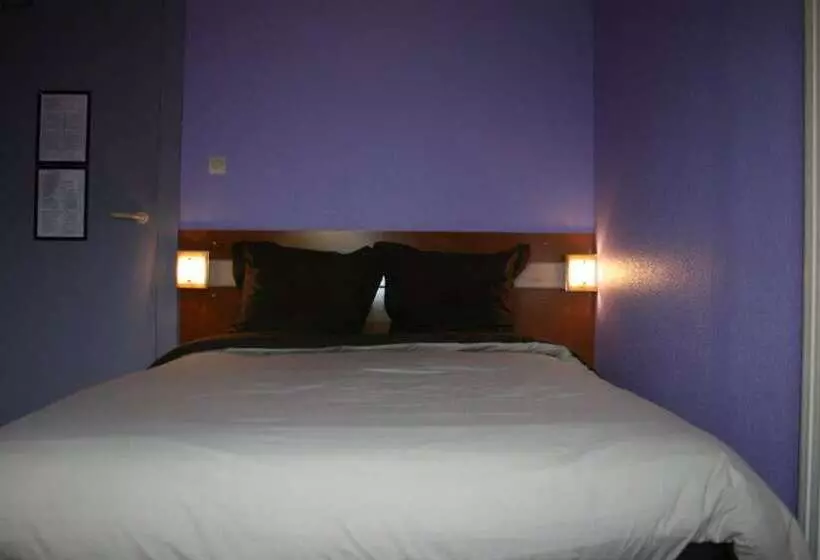 ホテル Kyriad Direct Lure