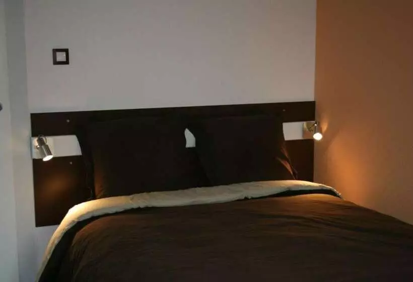 ホテル Kyriad Direct Lure