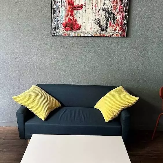 Отель Kyriad Marne La Vallee Torcy