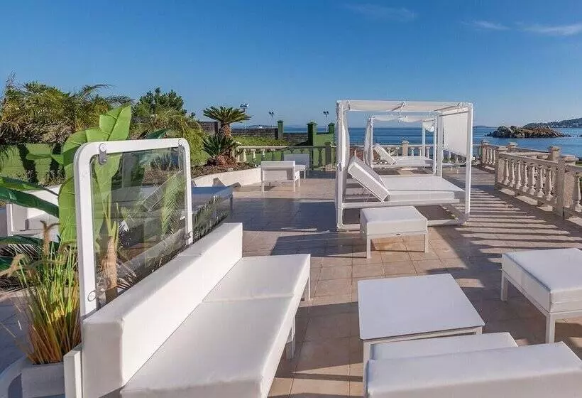 Отель Norat Palmeira Playa