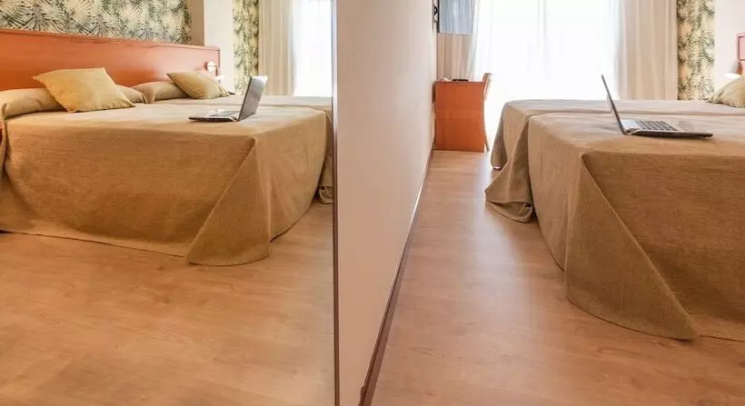 Отель Norat Palmeira Playa