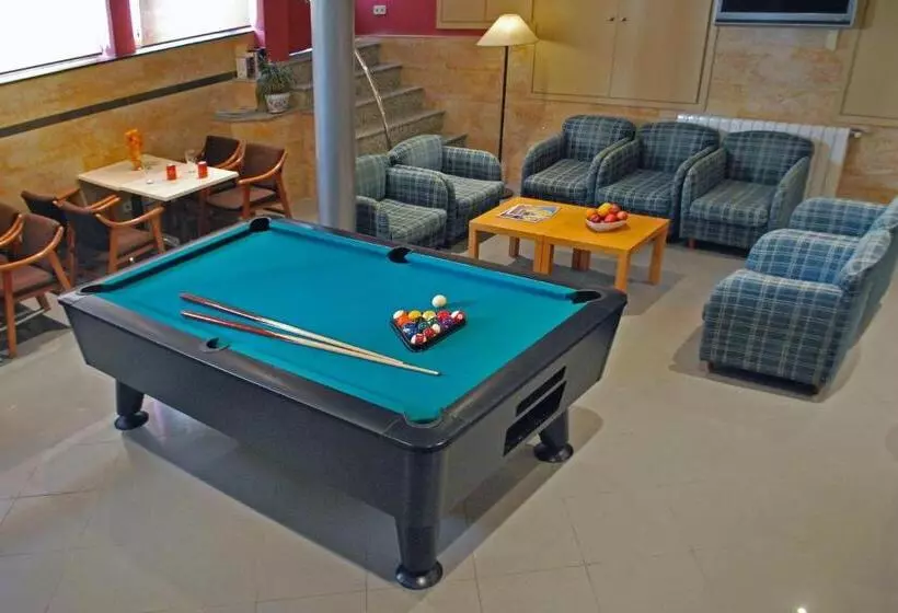 فندق Piccadilly Sitges