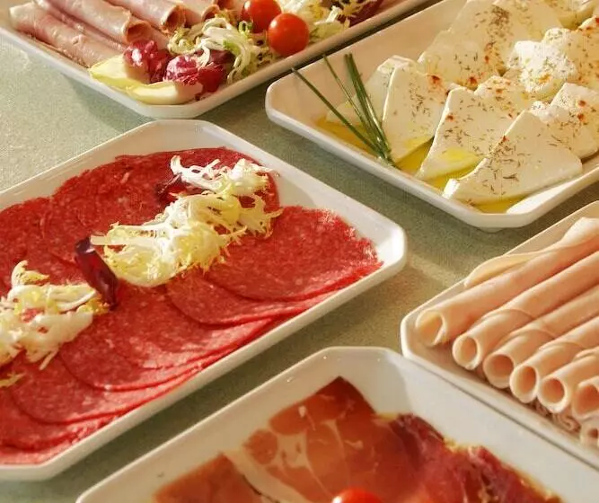 בית מלון כפרי Posadas De Espana Paterna