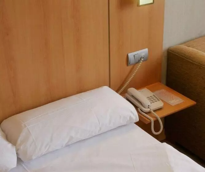 בית מלון כפרי Posadas De Espana Paterna