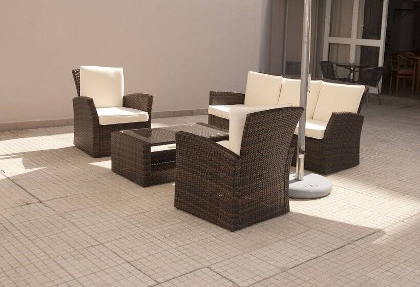 هتل Rainha D. Amelia, Arts & Leisure