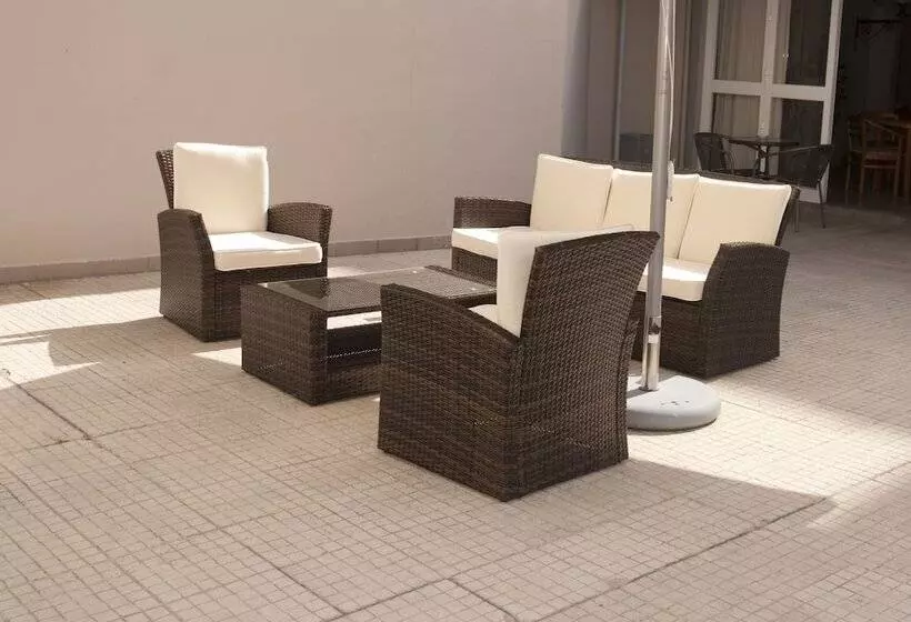 هتل Rainha D. Amelia, Arts & Leisure