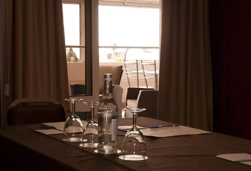 هتل Rainha D. Amelia, Arts & Leisure