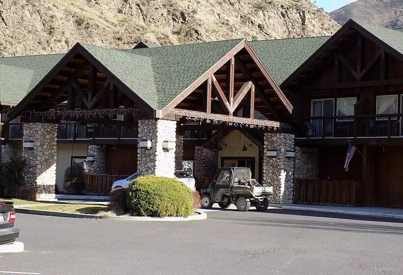 酒店 Salmon Rapids Lodge