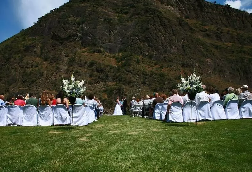 酒店 Salmon Rapids Lodge