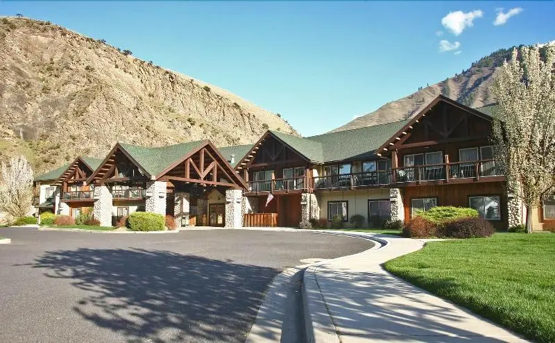 ホテル Salmon Rapids Lodge