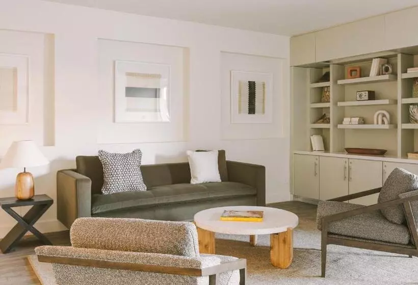 فندق Sonder Solarena