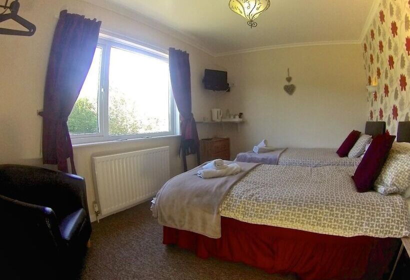 בית מלון כפרי Sunnymeade Country