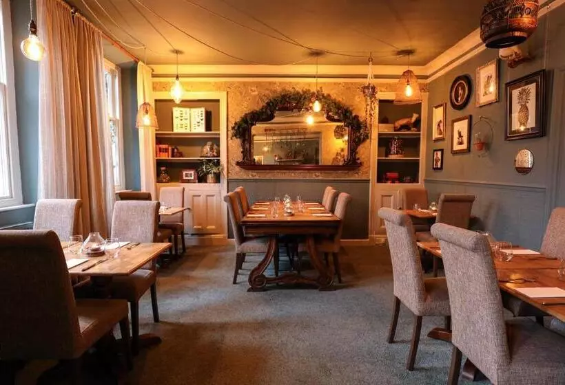 בית מלון כפרי The Black Swan