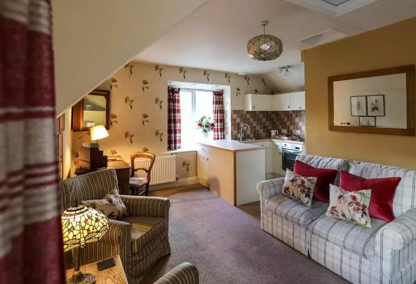 בית מלון כפרי The Black Swan