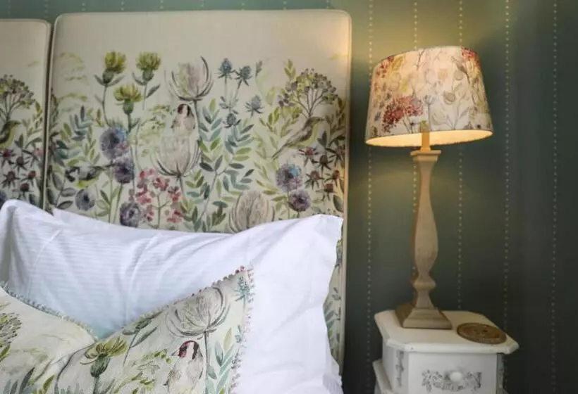 בית מלון כפרי The Black Swan