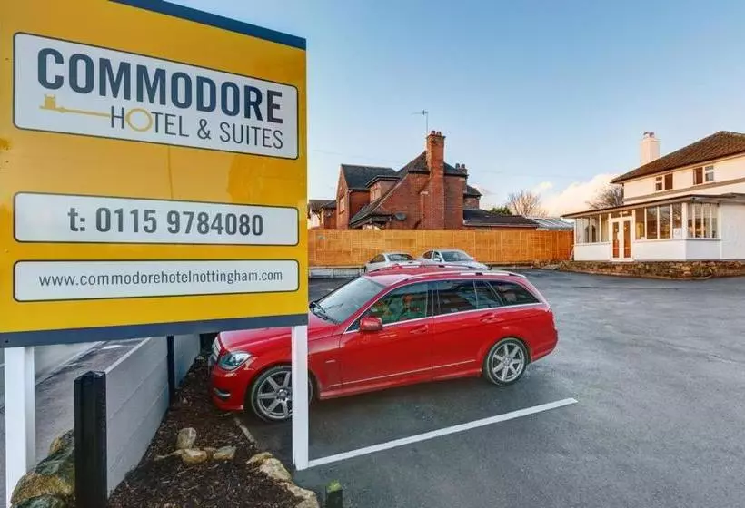 בית מלון כפרי Commodore