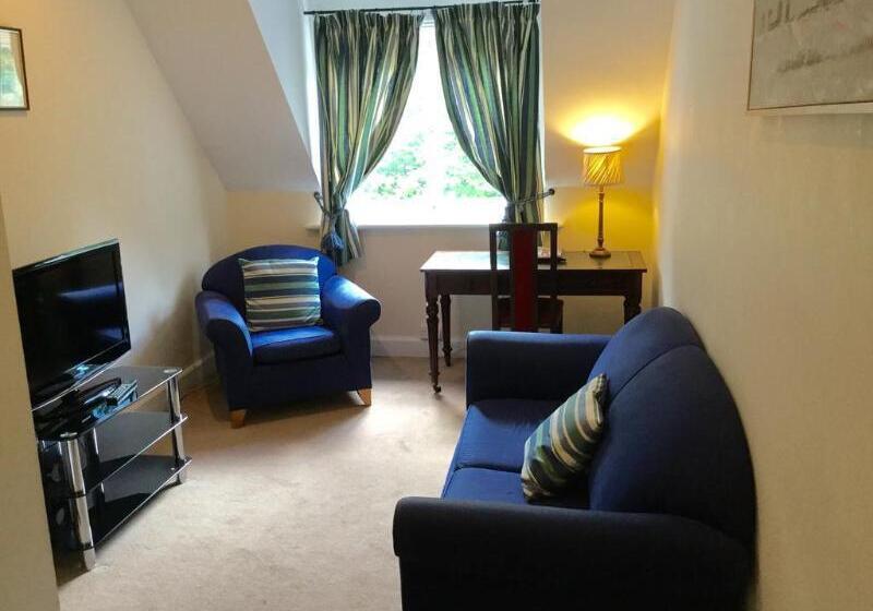 Отель The Grange