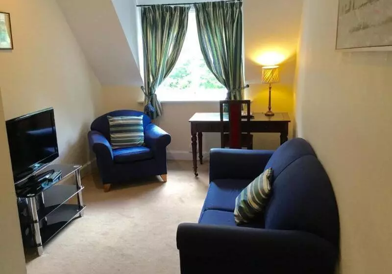 בית מלון כפרי The Grange