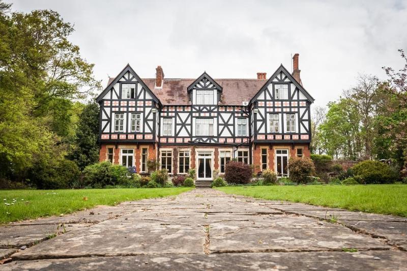 Отель The Grange