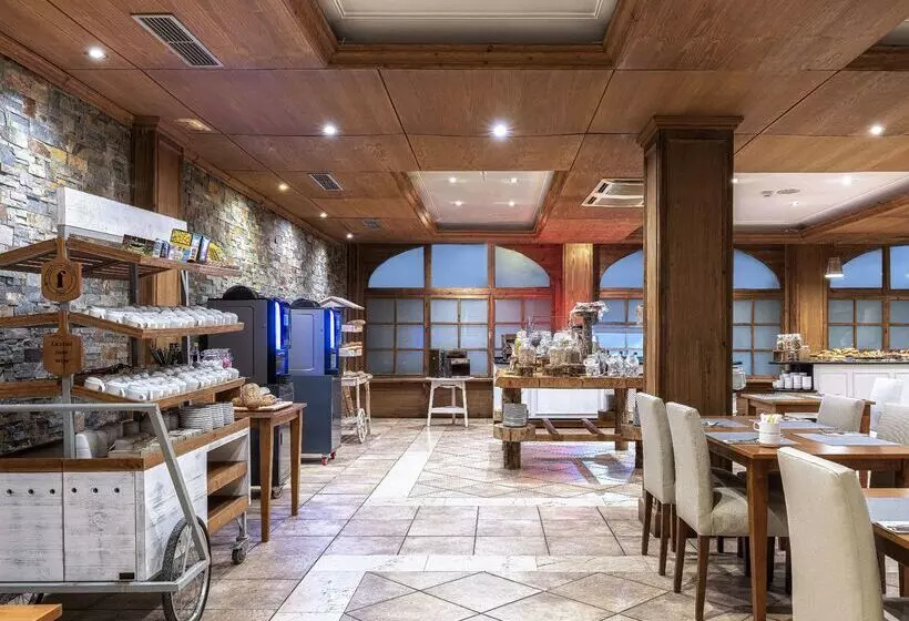 Отель Vielha Baqueira, Affiliated by Meliá