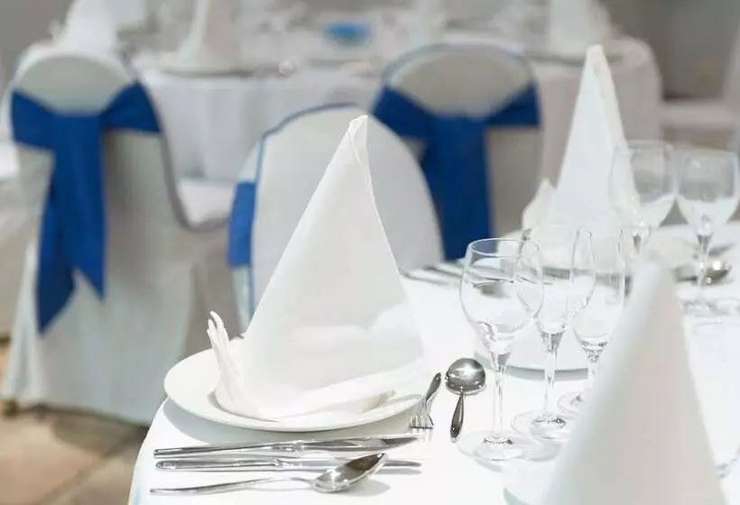 Отель Vielha Baqueira, Affiliated by Meliá