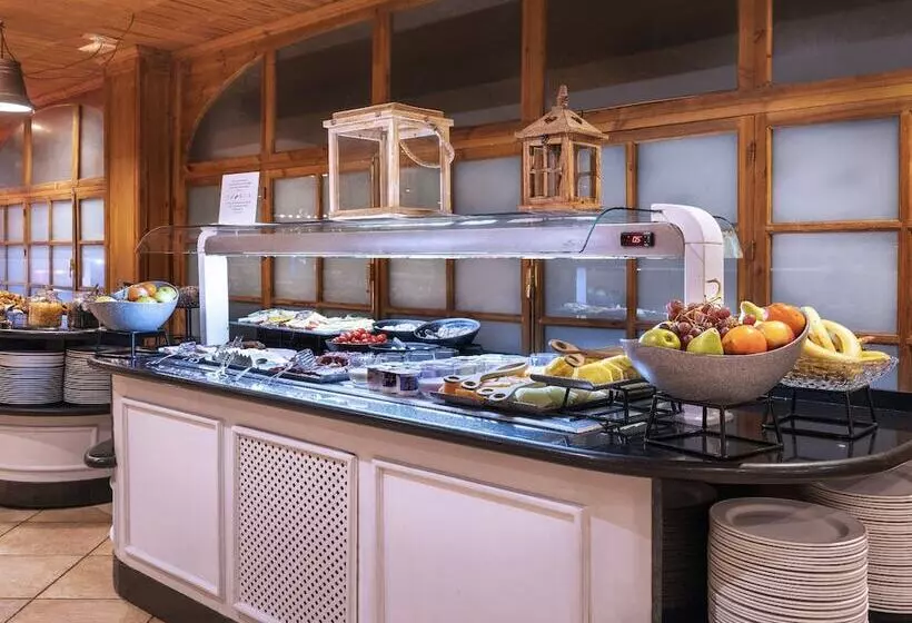 Отель Vielha Baqueira, Affiliated by Meliá