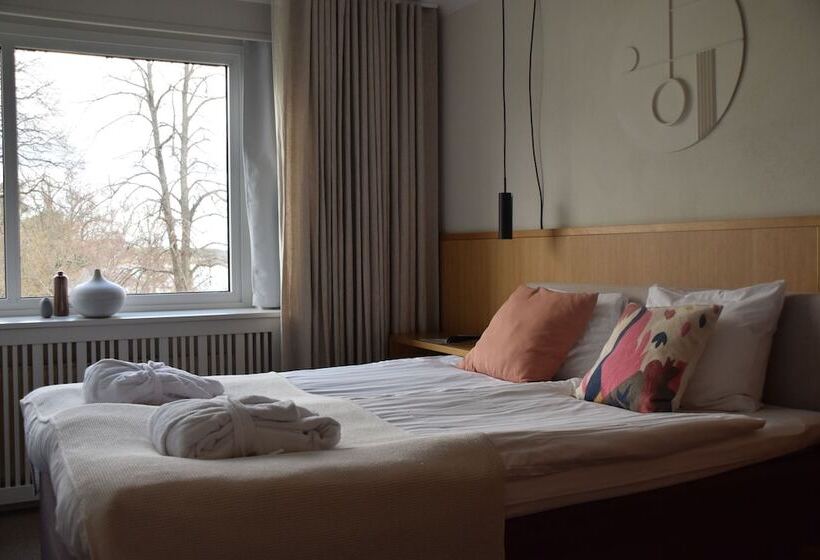 ホテル Skepparholmen Nacka