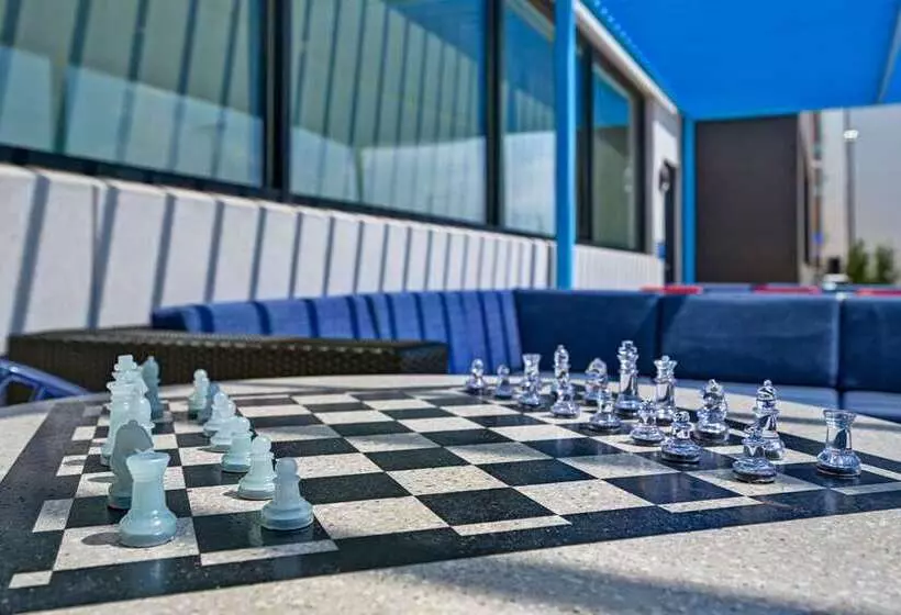 هتل Tru By Hilton Mooresville