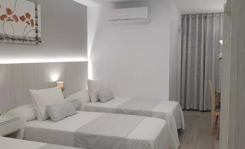 Pensión Mastil 16. P2