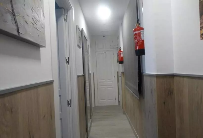 Pensión Mastil 16. P2