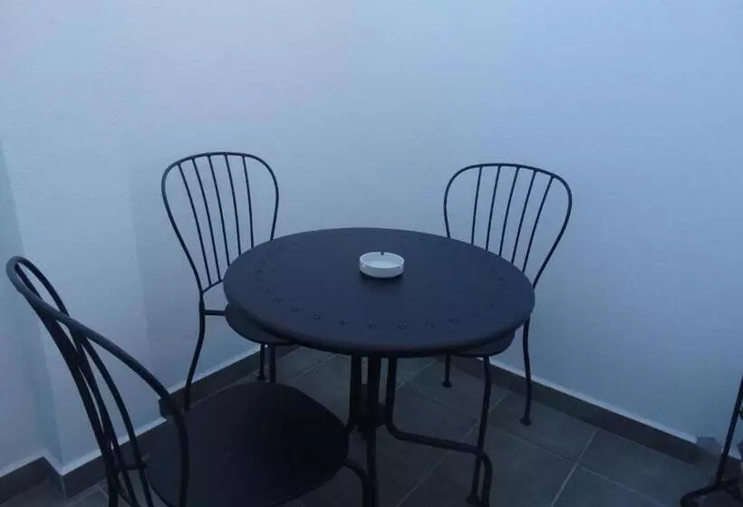 Pensión Mastil 16. P2