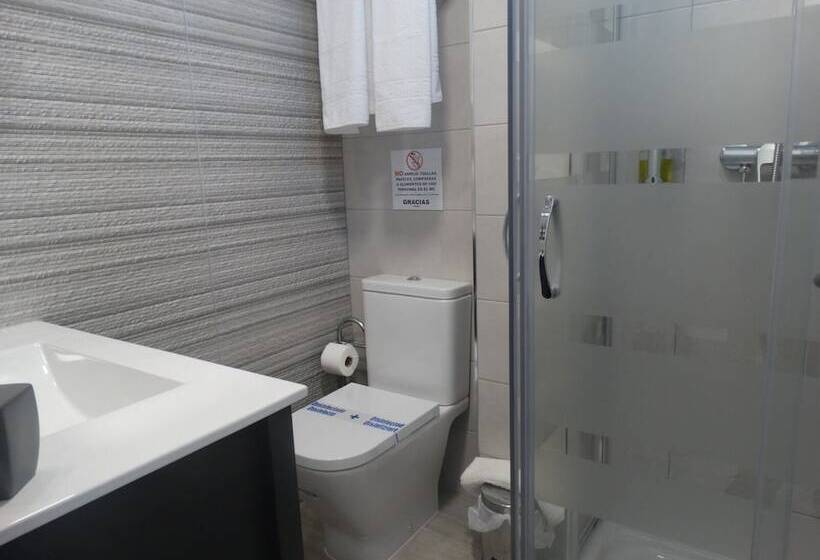 Pensión Mastil 16. P2