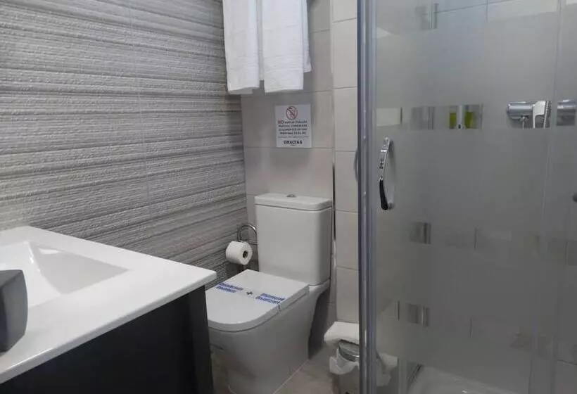 Pensión Mastil 16. P2