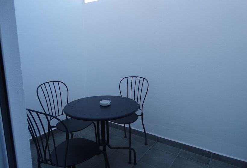 Pensión Mastil 16. P2