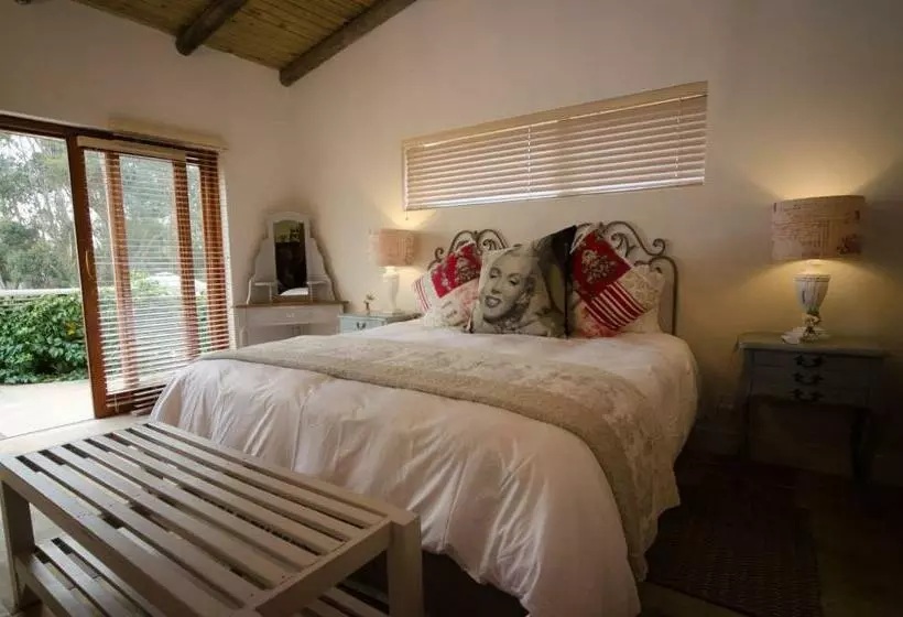 Majatalo Rouxwil Country House