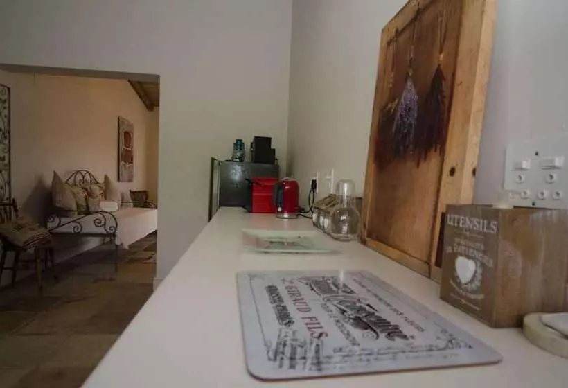 Majatalo Rouxwil Country House